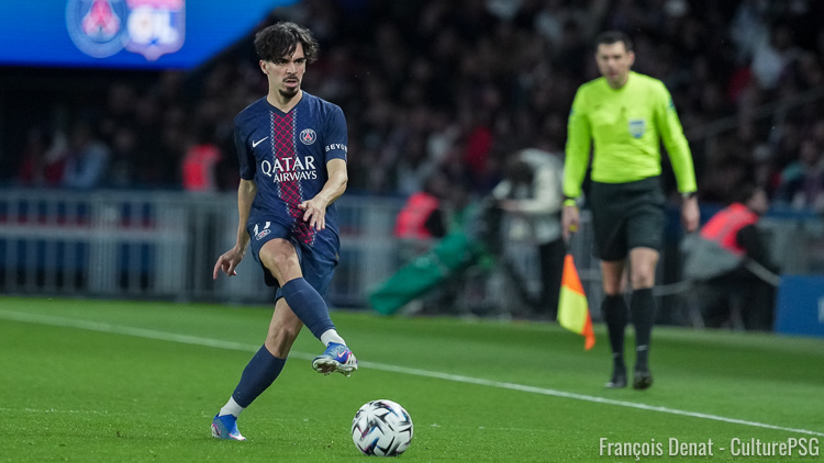 Malgré le communiqué médical publié ce lundi à propos de la blessure du joueur, la date de retour de Vitinha est toujours floue. Le Portugais va rater PSG/Nantes, mais son match de reprise n'est guère précis à sept jours de PSG/Bayern.