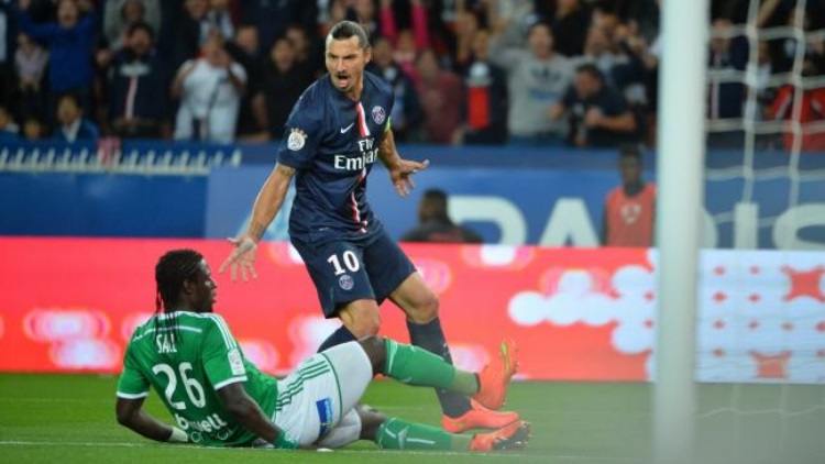 L'AS Saint-Etienne va se déplacer avec 19 joueurs à Paris pour le match de Coupe de France. L'ami de Zlatan Bayal-Sall est absent.